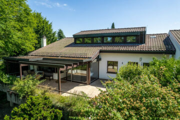 Ein Haus – vielseitige Optionen
Imposantes Familiendomicil in naturnaher Wohnlage von Grünkraut, 88287 Grünkraut, Einfamilienhaus