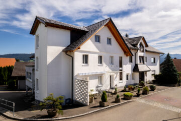 Investment in Sigmarszell – Teilort Thumen
– 9-Familienhaus in naturnaher Wohn-/Aussichtslage, 88138 Sigmarszell, Mehrfamilienhaus