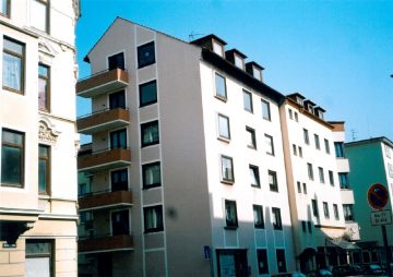 Mehrfamilienhaus in aufstrebender Lage von Bremerhaven in unmittelbarer Nähe zum Alten/Neuen Hafen, 27568 Bremerhaven, Mehrfamilienhaus