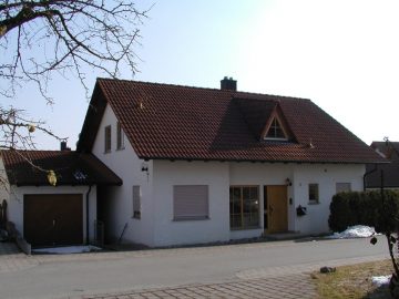 Freistehendes Einfamilienhaus in ruhiger, kinderfreundlicher Lage von Mochenwangen, 88271 Mochenwangen, Einfamilienhaus