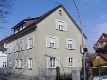Renovierungsbedürftige Maisonettewohnung mit großem Garten-/Baugrundstück in Stadtlage von Ravensburg, 88212 Ravensburg, Maisonettewohnung