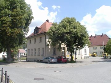 Postobjekt Ochsenhausen, 88416 Ochsenhausen, Wohn- und Geschäftshaus