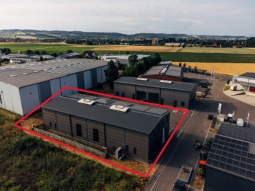 Baindt-Mehlis – Neuwertige Werkhalle mit Büro-, Sozial- und Lagerflächen, 88255 Baindt, Halle