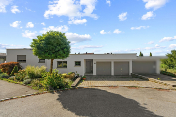Sonnenverwöhnter Einfamilienbungalow mit Gartengrundstück in bevorzugter Lage im Ravensburger Süden, 88214 Ravensburg, Einfamilienhaus