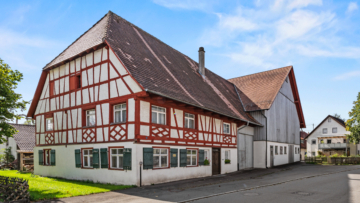 Bad Waldsee – Reute Denkmalgeschütztes Bauernhaus auf großzügigem Grundstück, 88339 Bad Waldsee / Reute, Bauernhaus